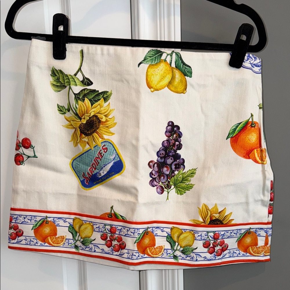 H&M White Mini Skirt with Colorful Fruit Print